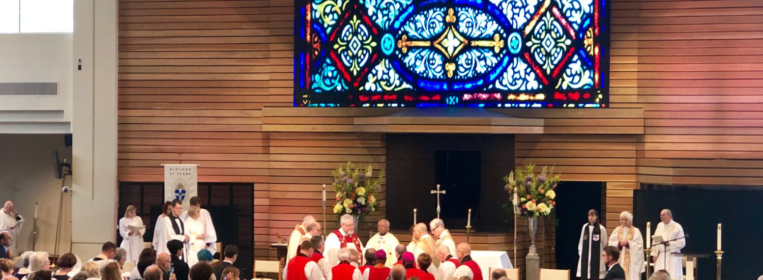 Kathryn McCrossen Ryan Consecrated as Bishop Suffragan